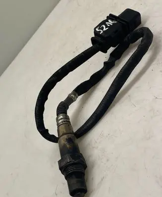 Mercedes-Benz ML W164 Lambda probe sensor 025800701017 0s000708t289 0035427018