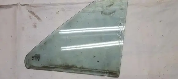 Seat Toledo I (1L) Rear side window