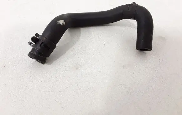 Toyota Avensis T250 Engine coolant pipe/hose
