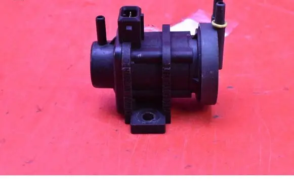 Opel Frontera B Vacuum valve 4534375