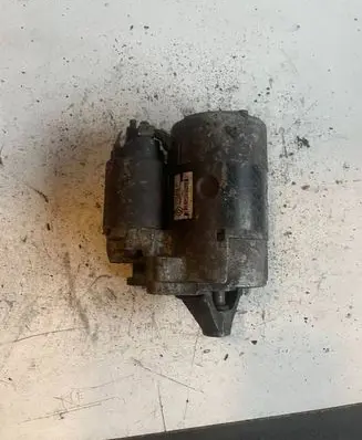 Renault Kangoo I Starter motor 7700274351