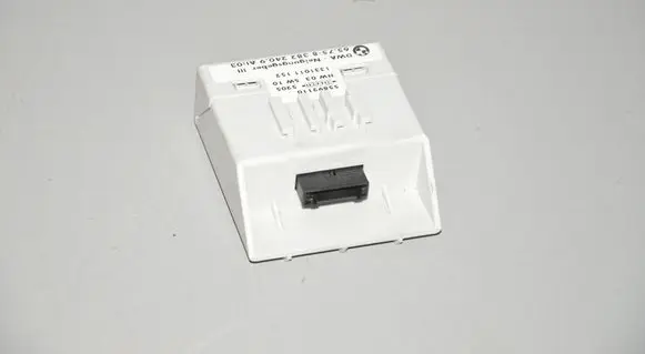 BMW X5 E53 Yaw turn rate sensor 8382240