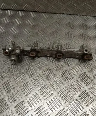 Ford Mondeo MK I Fuel main line pipe 938F9D280