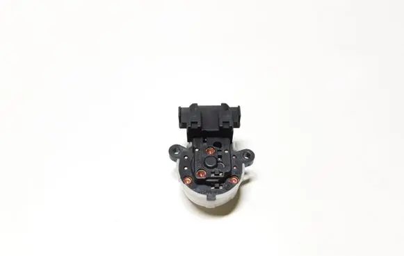 Suzuki Grand Vitara II Ignition lock contact 