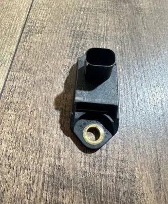 Mercedes-Benz S W220 Airbag deployment crash/impact sensor 0025426918