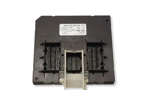 Volkswagen PASSAT B8 Comfort/convenience module 5Q0937086AK
