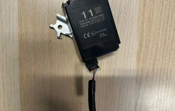 Toyota Auris E180 Tire pressure control unit 8976002111