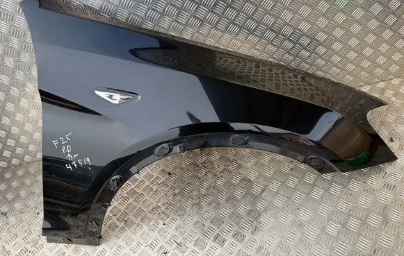 BMW X3 F25 Fender 