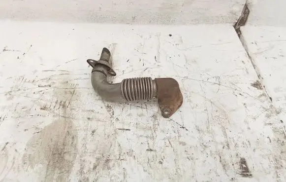 Hyundai Santa Fe EGR valve line/pipe/hose