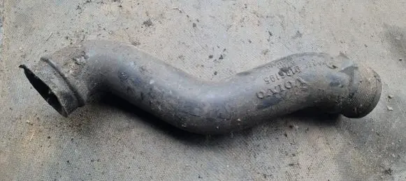 Intercooler hose/pipe