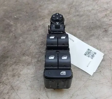 Citroen C3 Aircross Electric window control switch 96788264ZD 1002555113