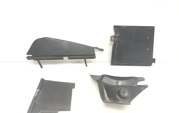 Volkswagen Transporter - Caravelle T5 Battery tray heat shield 7H0915437 7H0915435 7E0805283A