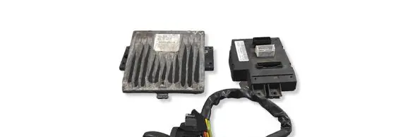 Renault Kangoo I Engine control unit/module 8200513076 8200582518 8200582511