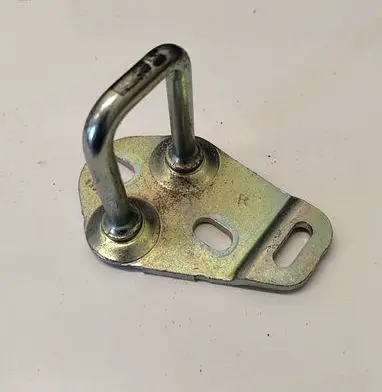 Mercedes-Benz C W203 Rear door lock loop/hook striker 