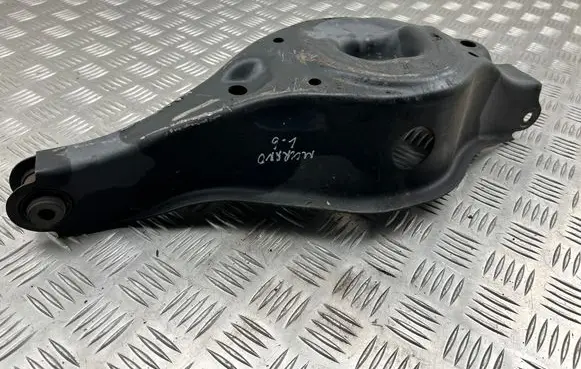 Rear upper control arm/wishbone