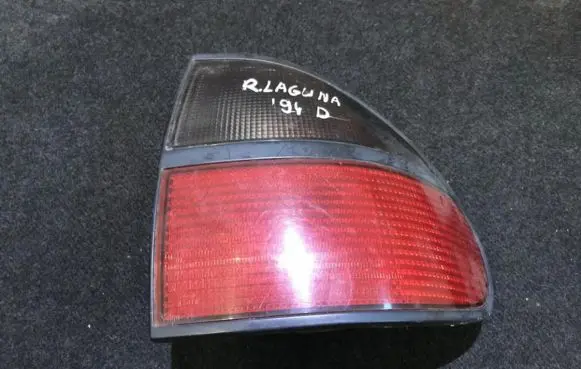Renault Laguna I Rear/tail lights 7700820051