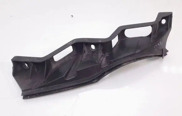 Volkswagen PASSAT B6 Front bumper mounting bracket 3C0807890