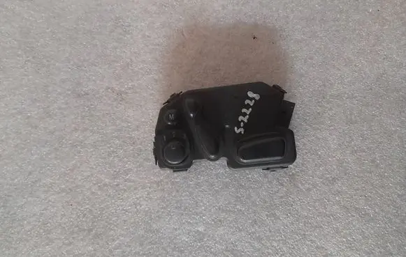 Mercedes-Benz C W203 Seat control switch A2038214158 2038214158