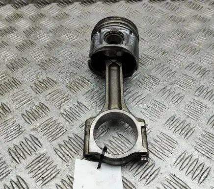 Opel Vivaro Piston 93161619 93161612