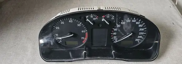 Volkswagen PASSAT B5 Speedometer (instrument cluster) 09051940090 09051949902