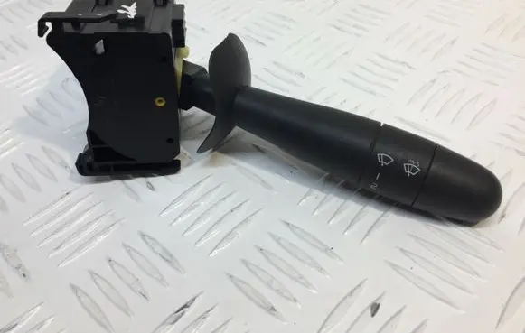Renault Master II Wiper control stalk 8200199519