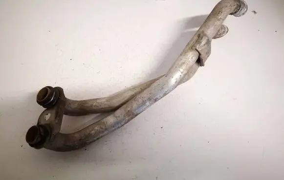 Volkswagen Polo IV 9N3 Engine coolant pipe/hose