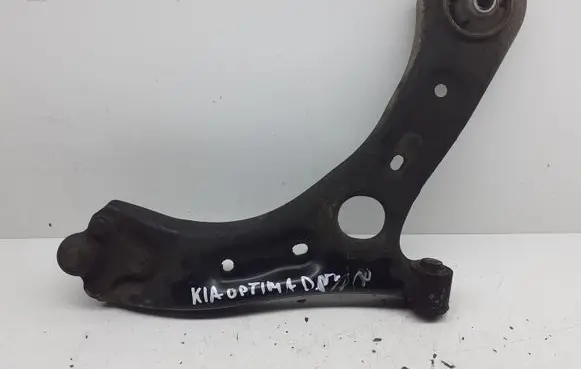 KIA Optima Front lower control arm/wishbone