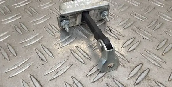 Rear door check strap stopper