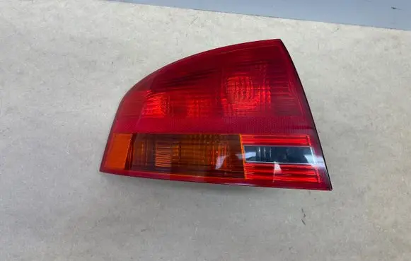 Audi A4 S4 B7 8E 8H Rear/tail lights 8E5945095 A046341