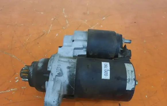 Volkswagen Fox Starter motor