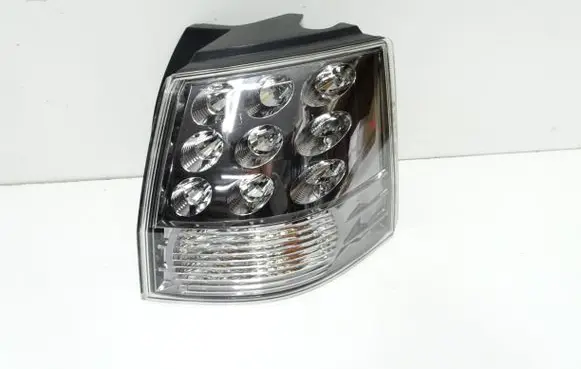 Mitsubishi Outlander Rear/tail lights 22087920