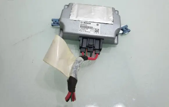 Jeep Cherokee Voltage converter/converter module 56029583AB 0199DC2300