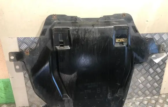 Engine splash shield/under tray