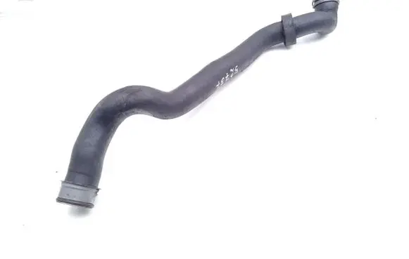 Mercedes-Benz R W251 Engine coolant pipe/hose