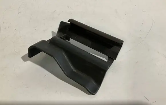 Mercedes-Benz E W211 Front driver seat rail trim 2119190920
