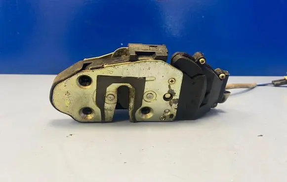 KIA Shuma Rear door lock 0K2A172310A