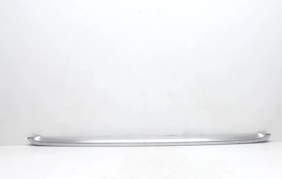 Front bumper upper radiator grill