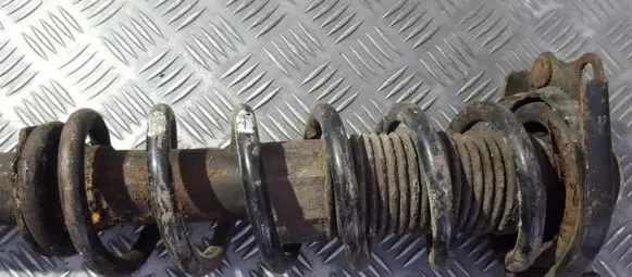 Toyota Corolla Verso AR10 Rear coil spring