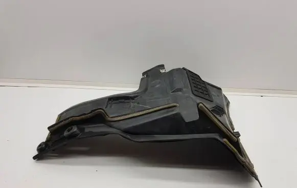 Mercedes-Benz S W222 Other engine bay part A2226205200 A2226202400