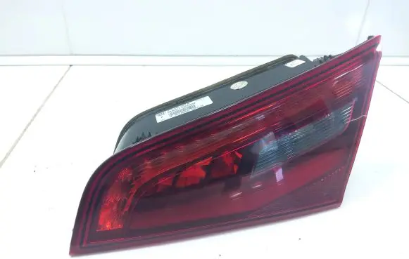 Audi A3 S3 8V Tailgate rear/tail lights 8V4945094A