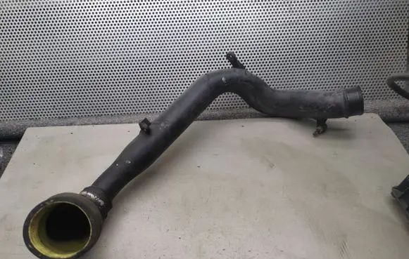 Volvo V70 Air intake hose/pipe 30647918