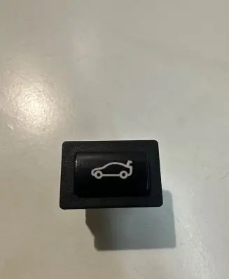 BMW 5 E60 E61 Tailgate opening switch 6921846 19080K
