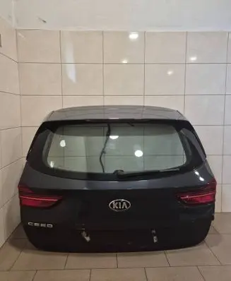 KIA Ceed Tailgate/trunk/boot lid 