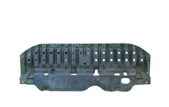 Toyota Avensis T270 Front bumper skid plate/under tray PRZOD