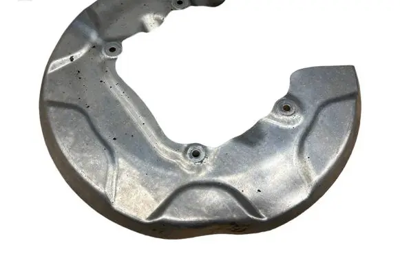 BMW 2 Active Tourer U06 Rear brake disc plate dust cover 6892749 34206892749