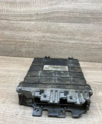 Audi A4 S4 B5 8D Engine control unit/module 028906021F 0281001366