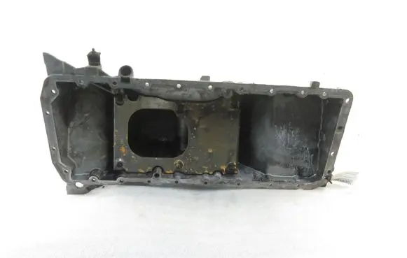 Land Rover Range Rover L322 Oil sump 7786704