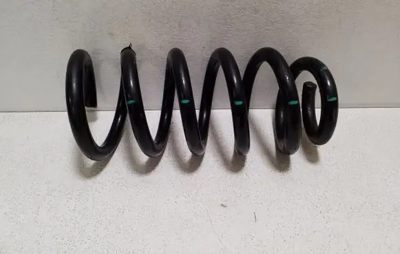 BMW X5 F15 Front coil spring 6862234