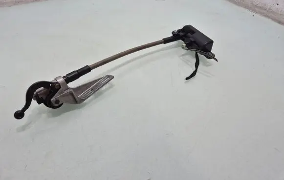 Mercedes-Benz GL X164 Vent window/glass motor A2518200342