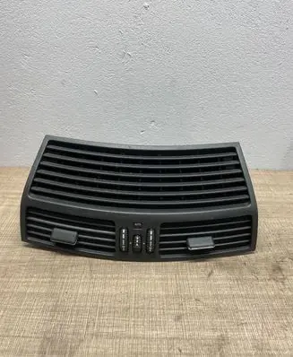 Mercedes-Benz S W220 Dash center air vent grill 2208300554